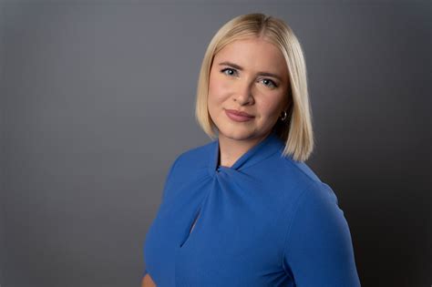 Jenna Bree @JennaBreeTV Twitter profile .